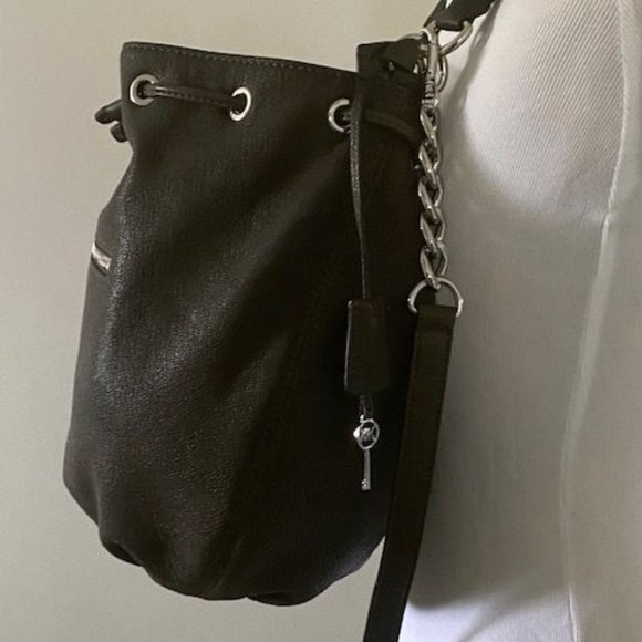 Michael Kors Knox Drawstring Loden Leather Bucket Bag w silver hardware EUC - Picture 6 of 16